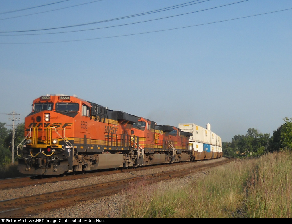 BNSF 5684 West